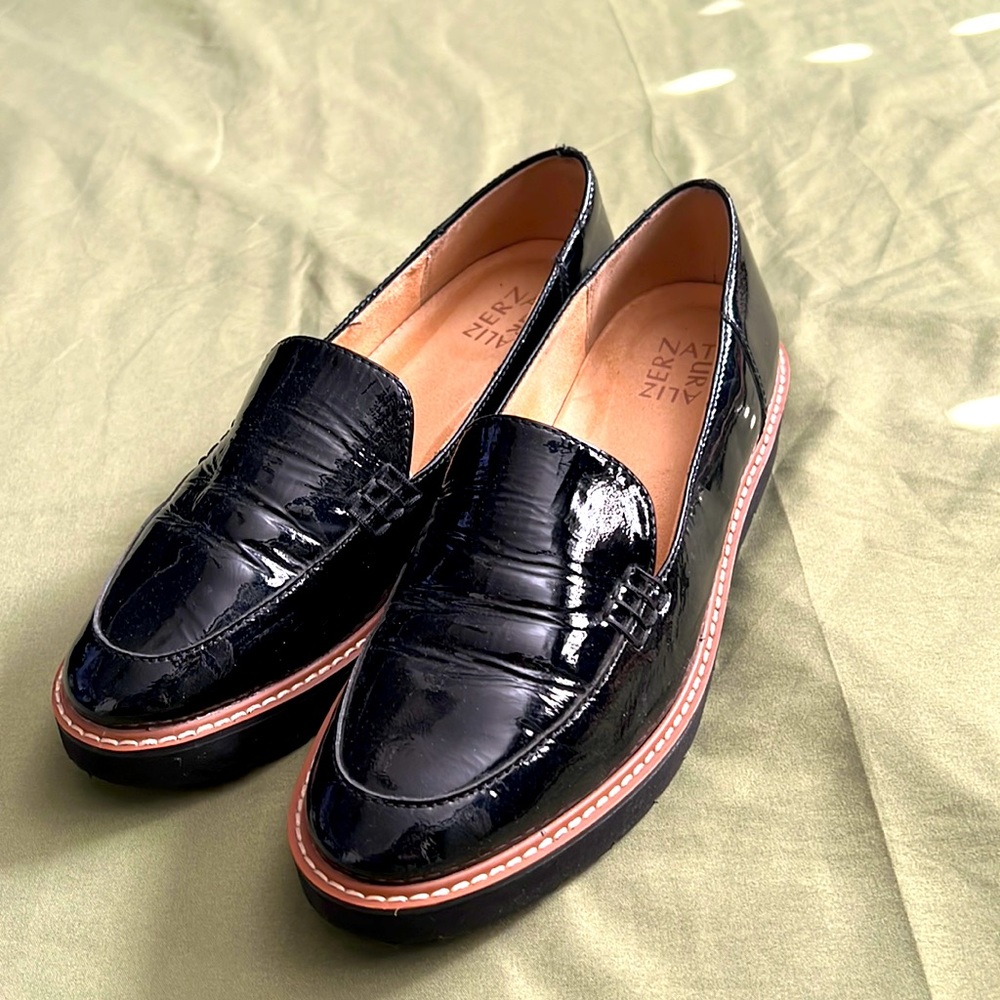 Naturalized Loafers